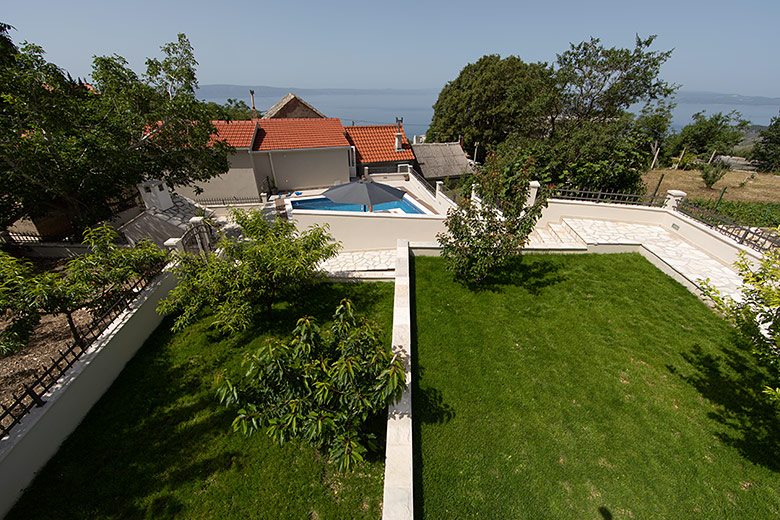 Villa Albina Tučepi - garden panorama