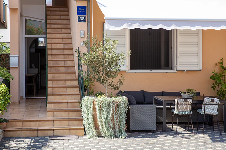 Apartments DiVa, Tučepi - garden