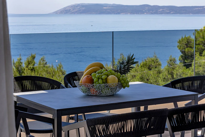 Villa Laluna Apartments, Tučepi - balcony with sea view