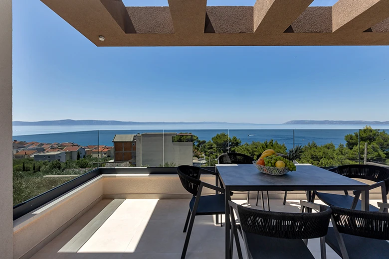 Villa Laluna Apartments, Tučepi - balcony with sea view