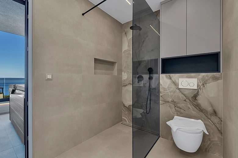 Villa Laluna Apartments, Tučepi - bathroom