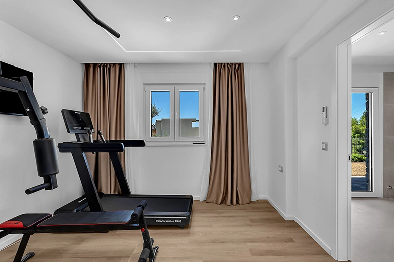Villa Laluna Apartments, Tučepi - exercise room