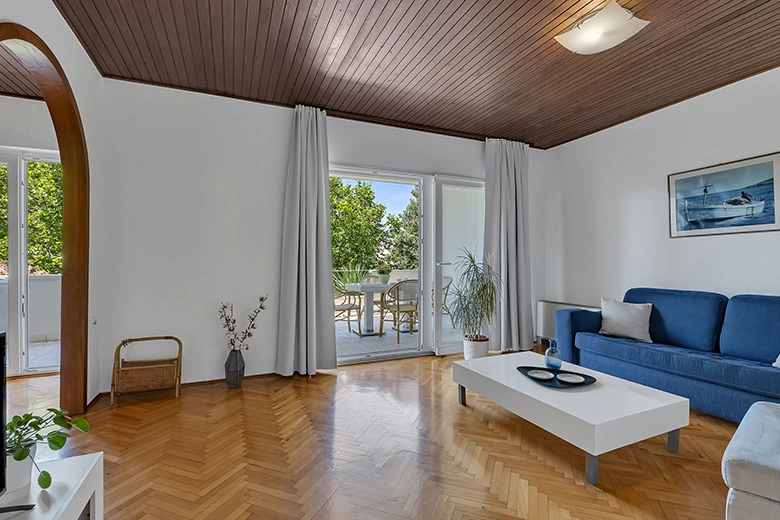 Apartments Villa Lili, Tučepi - living room