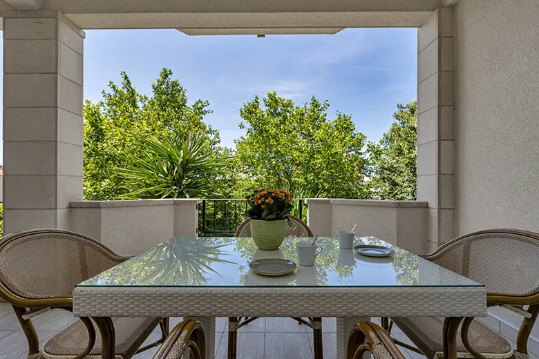 Apartments Villa Lili, Tučepi - veranda