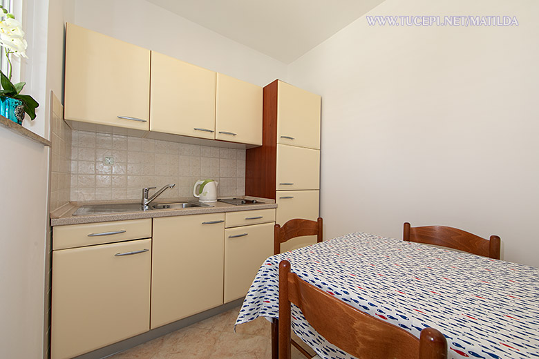 apartments Matilda, Tučepi - kitchen