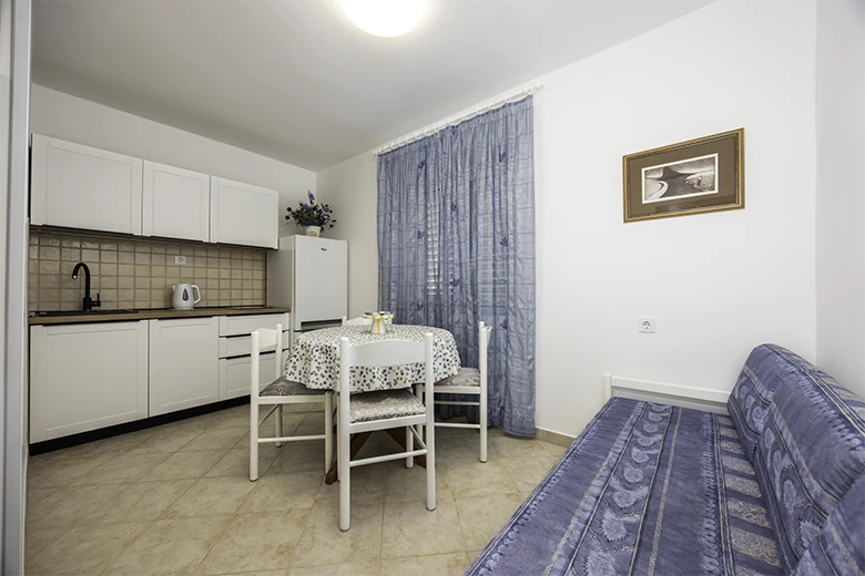 kitchen - apartments Matilda, Tučepi