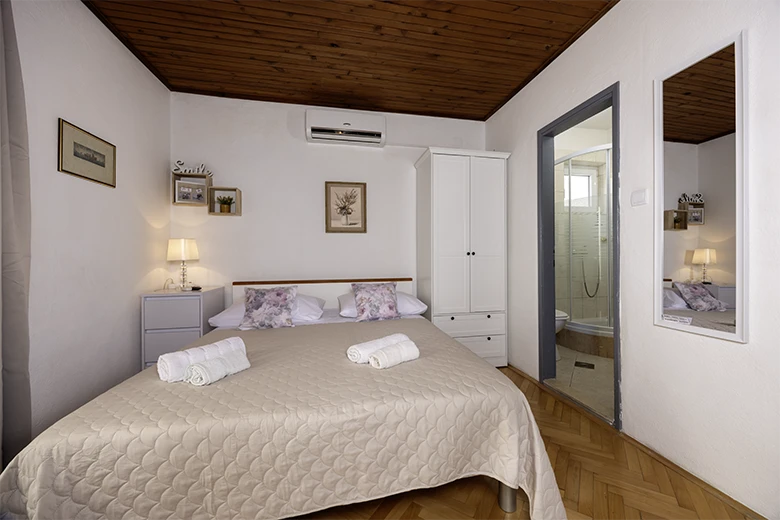 Apartments Milković, Tučepi - bedroom