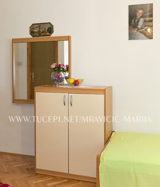 Apartments Marija and Frane Mravičić, Tučepi - bedroom