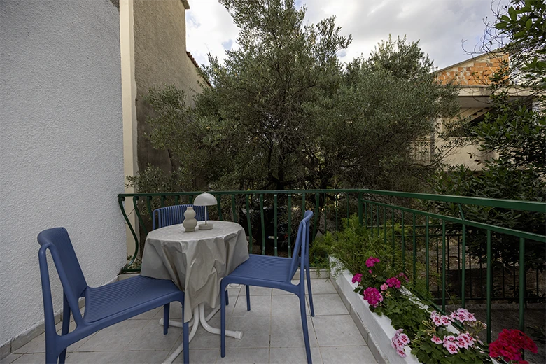 balcony - apartments Mravičić, Tučepi