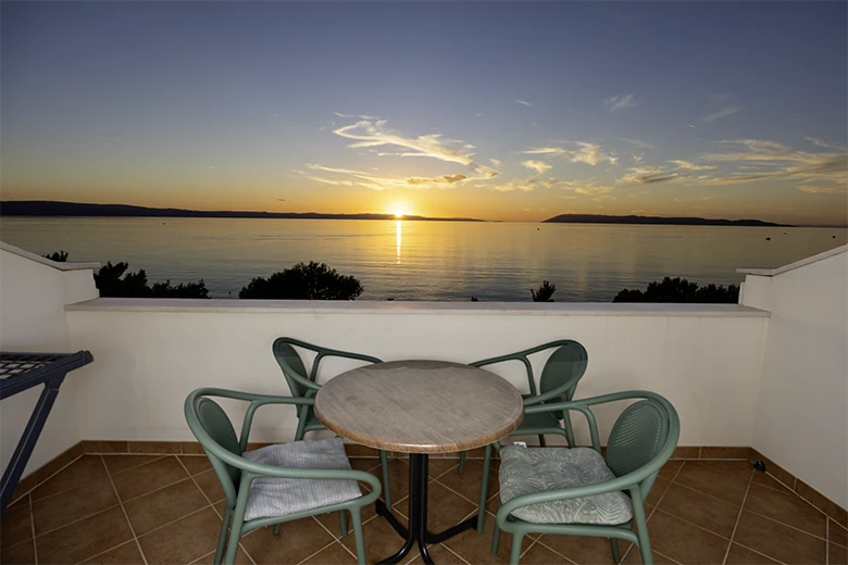 Apartments Murtela, Tučepi - balcony with sea view