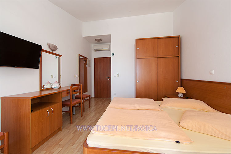 Apartments Pavica, Tučepi - bedroom