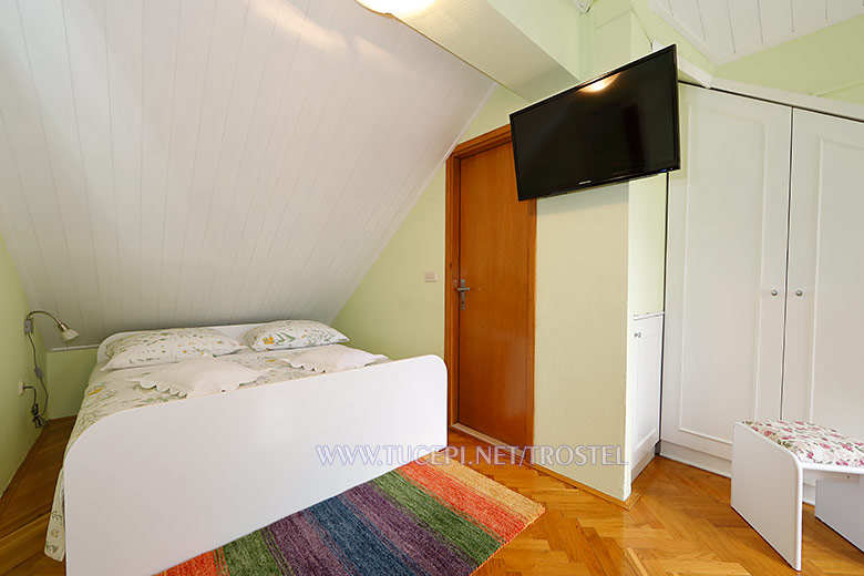 Apartments Trostel, Tučepi - bedroom