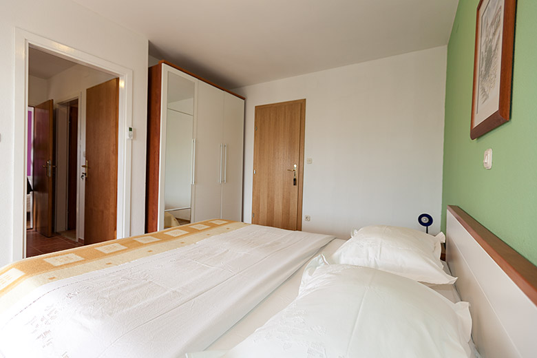 Apartments Vitlić, Tučepi - bedroom